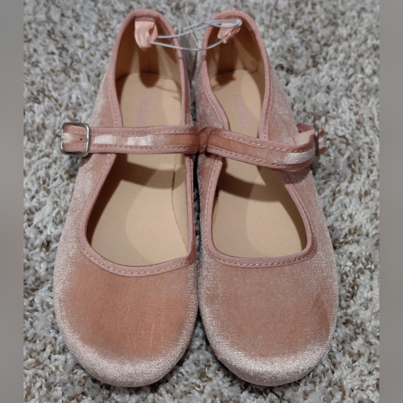 Old Navy Other - 🤶🎁🎄Old Navy Velvet Ballet Flat Shoes for Girls